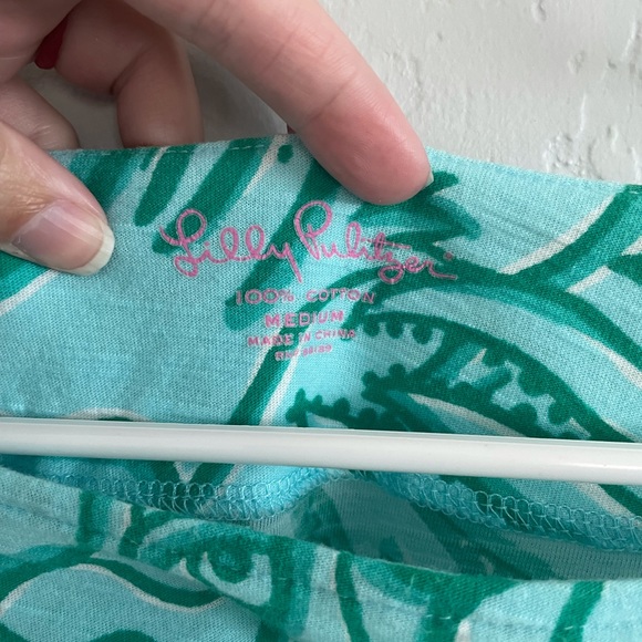 Lilly Pulitzer 3/4 Sleeve Top - Cotton scoop neck - Picture 3 of 3